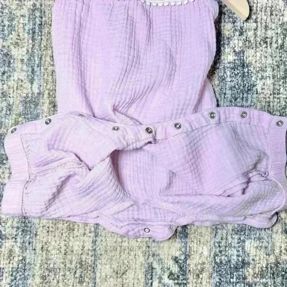Cat & Jack Baby Gauze Bunny Romper Size 3-6 Months - Picture 8 of 10